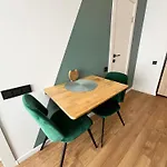 Tony\'S Two Room Apartment