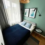 Tony\'S Two Room Apartment